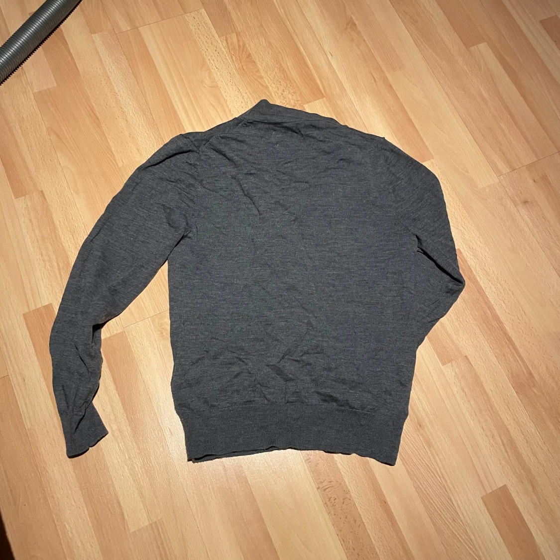 Grå merinoullskofta från These Glory Days - 3