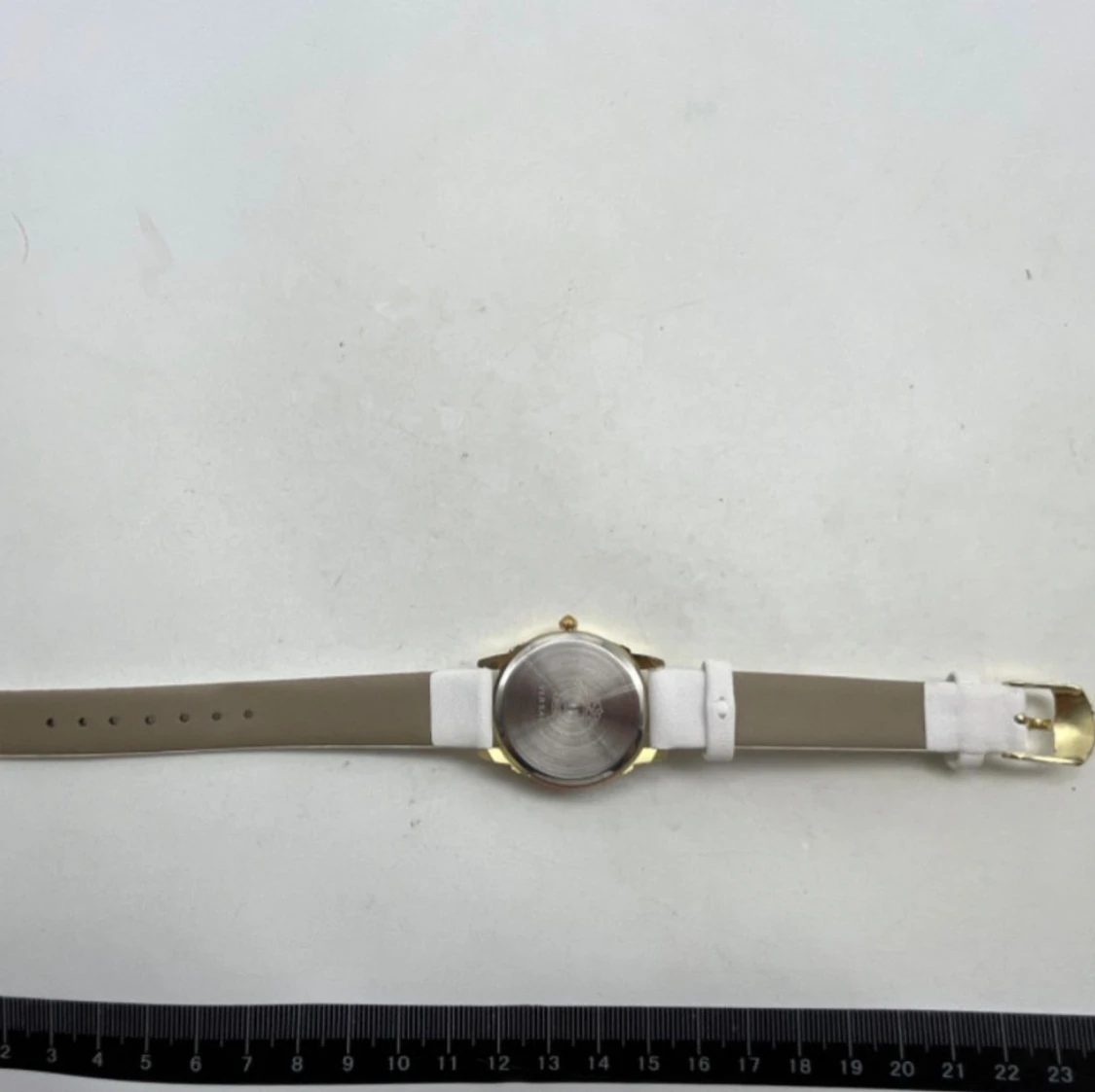 Vit och guld klocka från Versace - 2