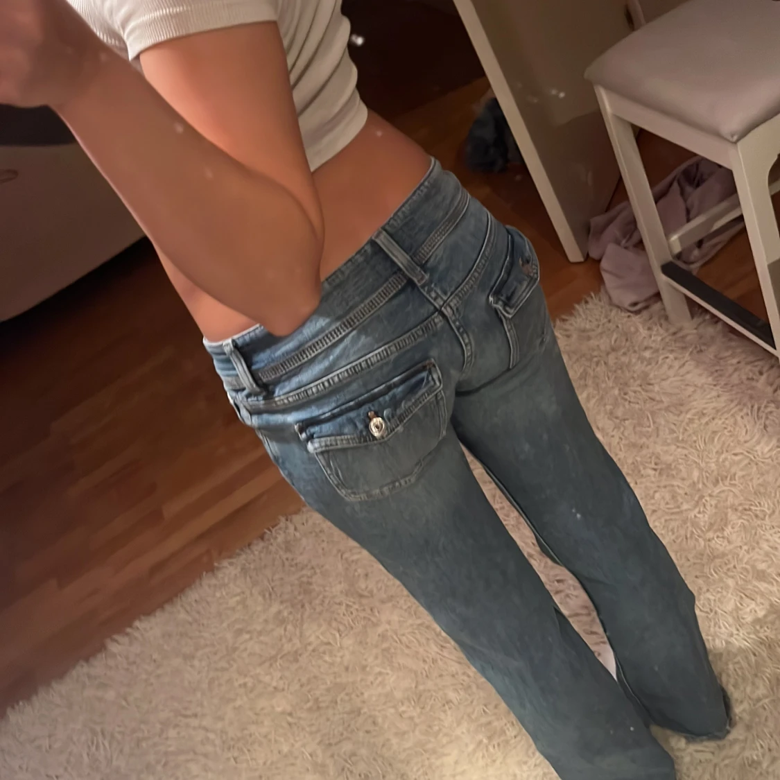 Blå bootcut jeans med låg midja - 2