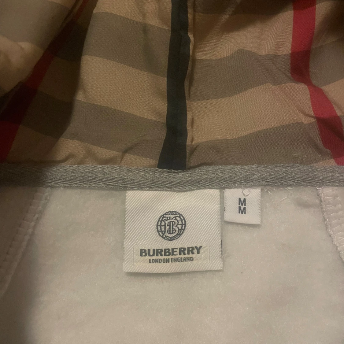 Grå hoodie från Burberry med dragkedja - 3
