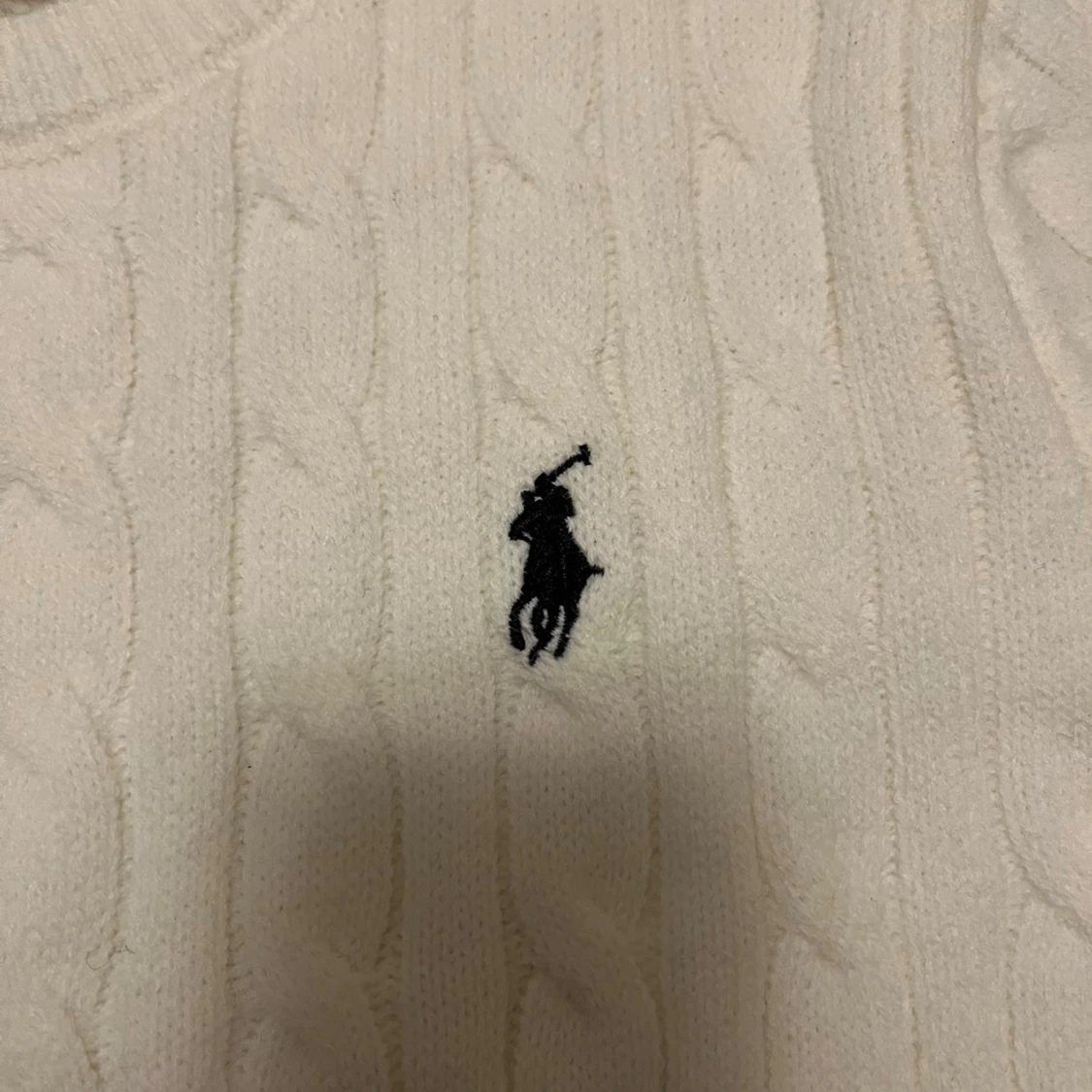 Vit kabelstickad tröja från Polo Ralph Lauren - 2