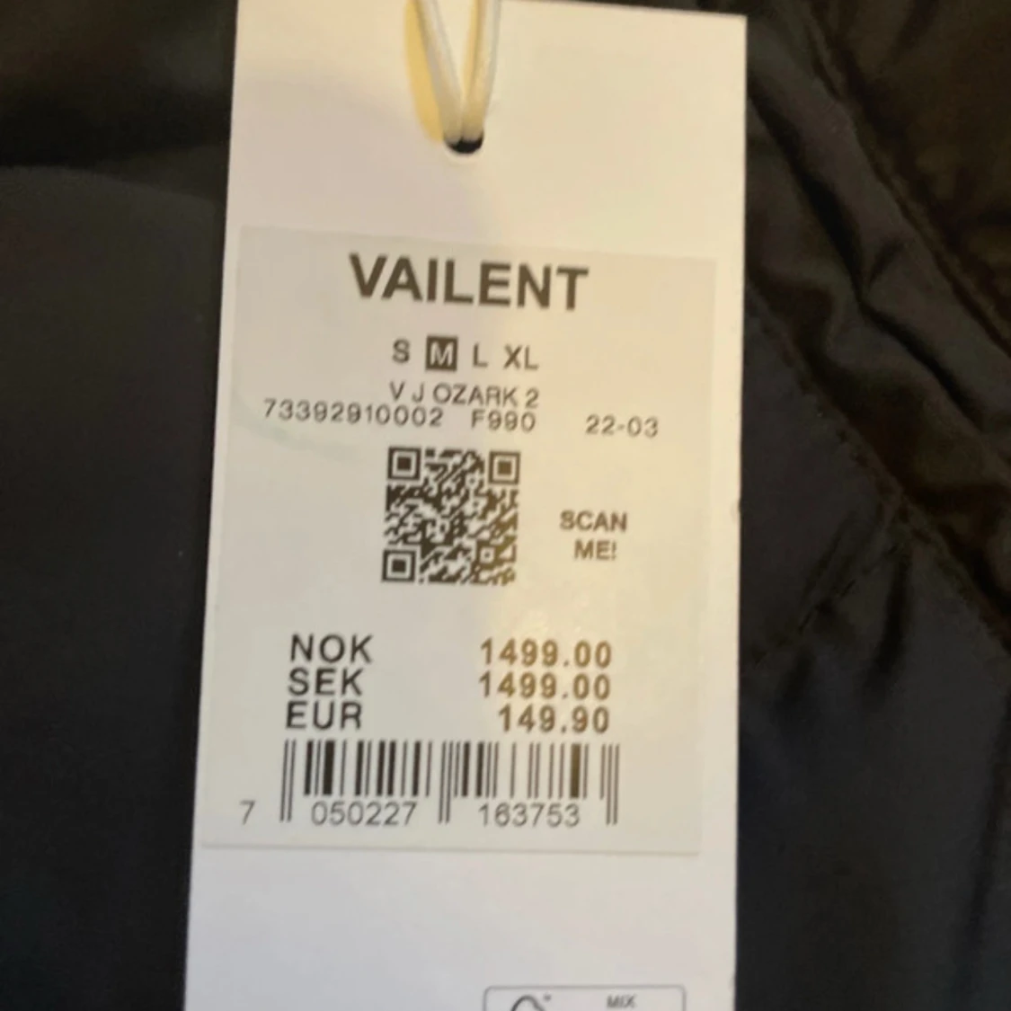 Svart pufferjacka från vailent - 4