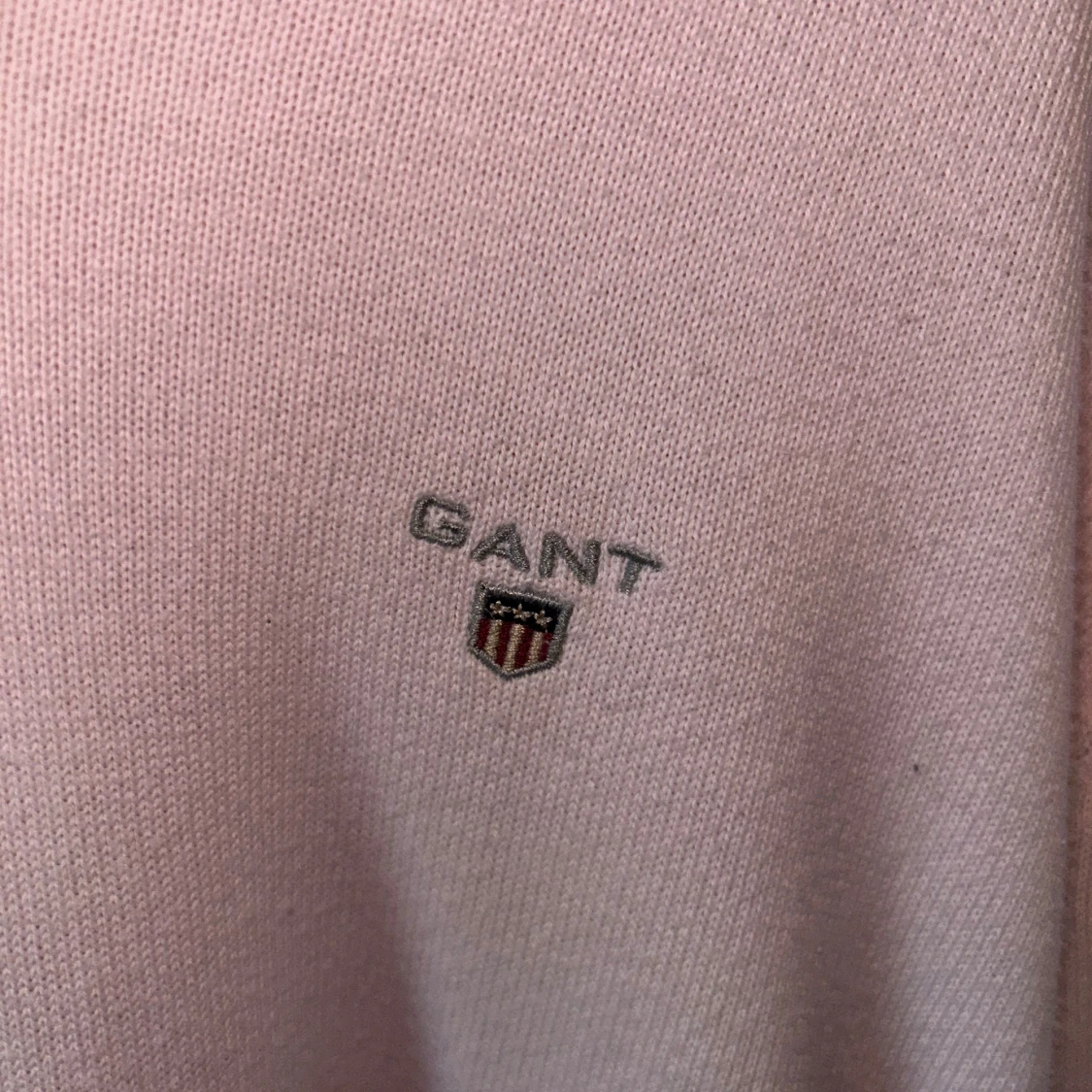 Ljusrosa stickad tröja från GANT - 1
