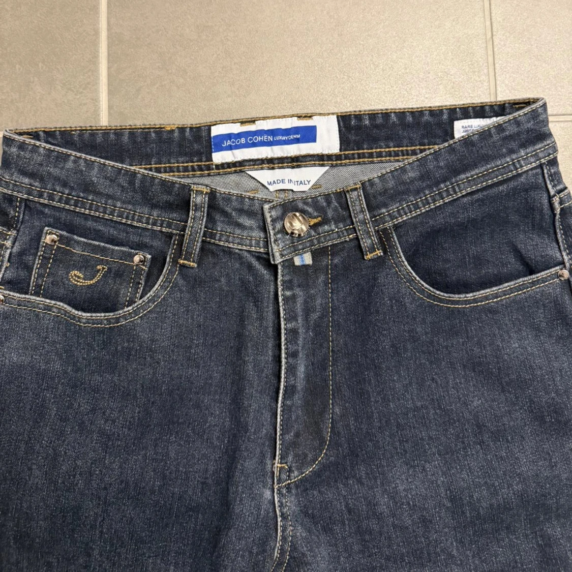 Jacob Cohën mörkblå jeans, stl 32 - 1