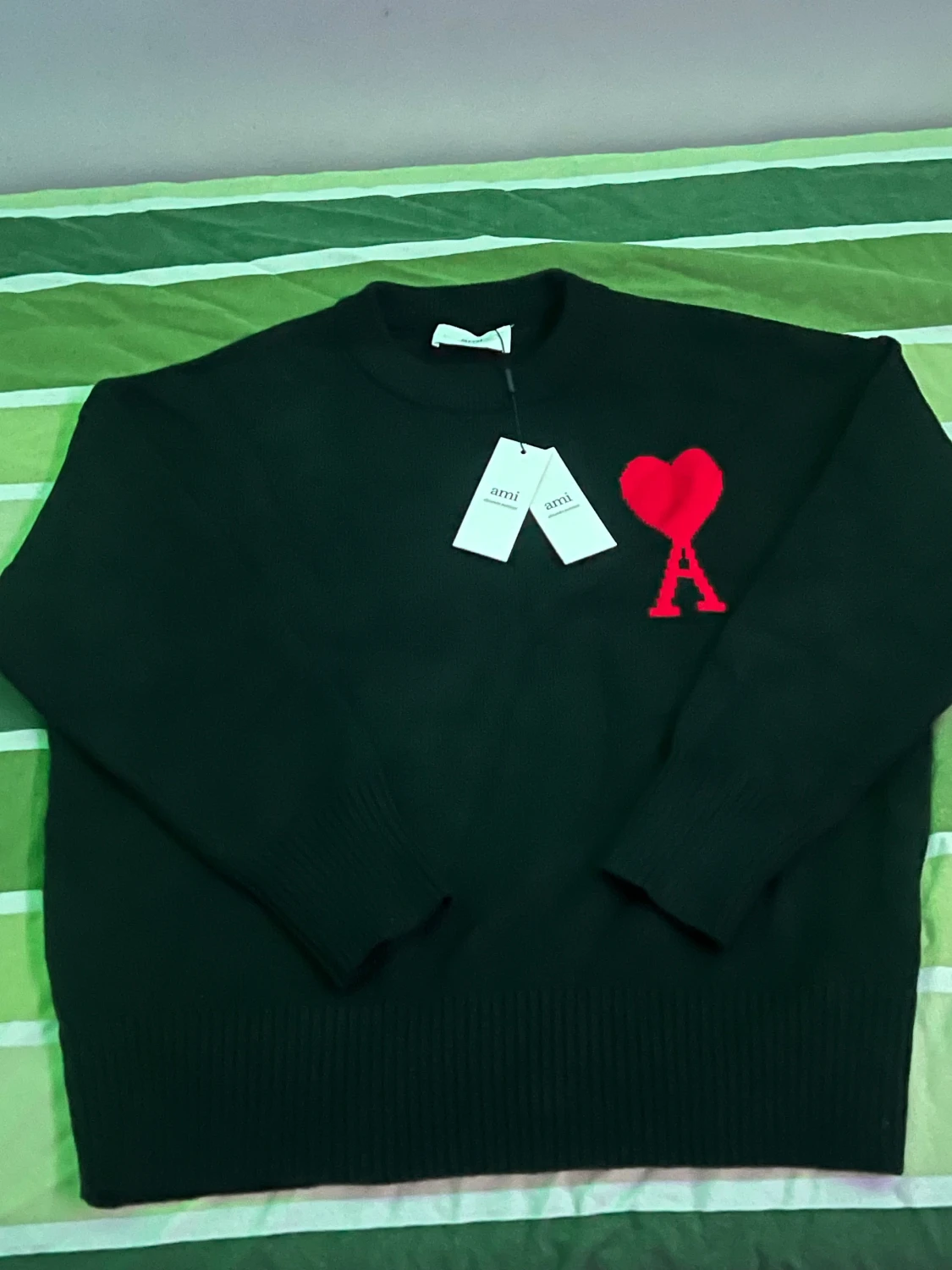 Svart stickad tröja från Ami Paris - 1