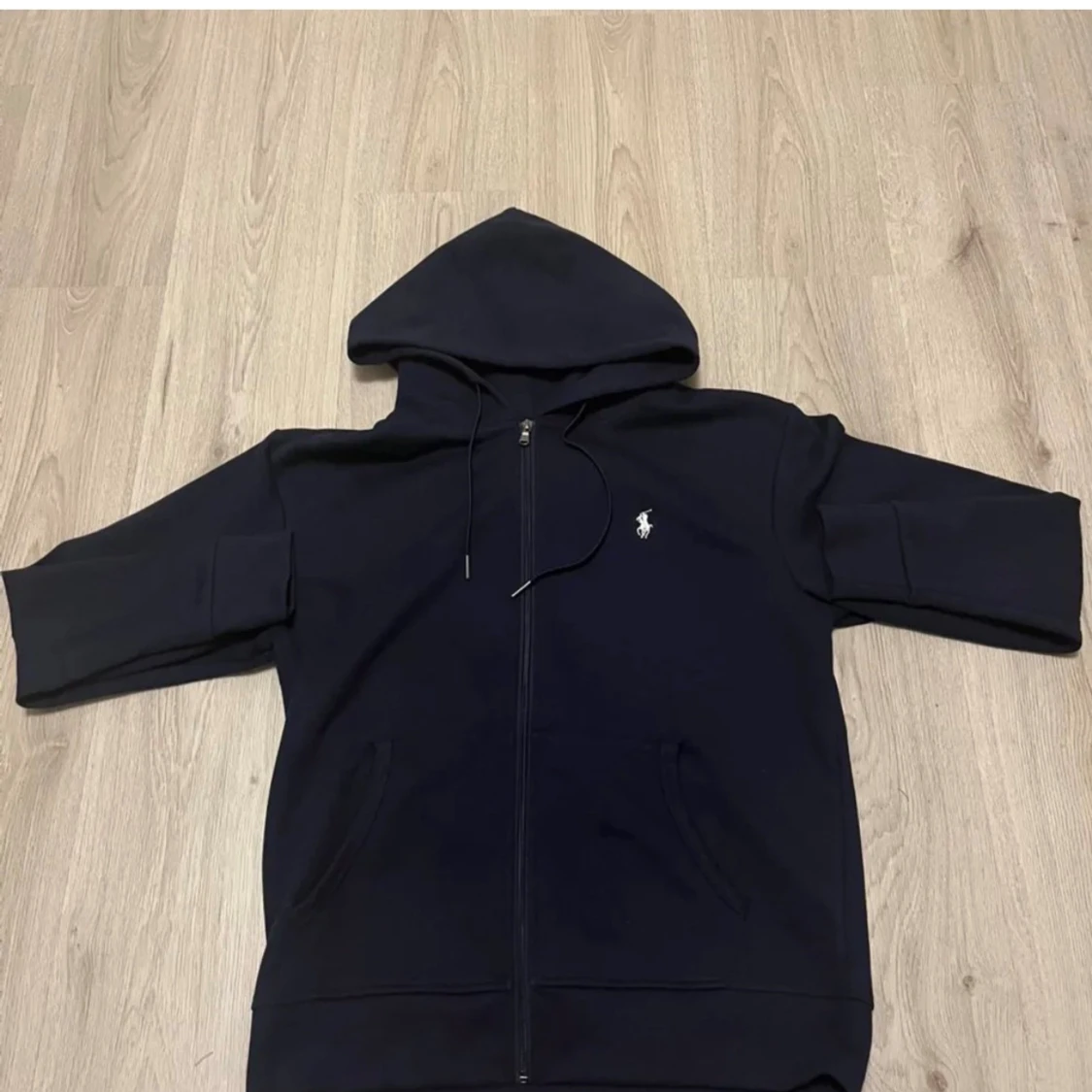 Svart hoodie från Polo Ralph Lauren