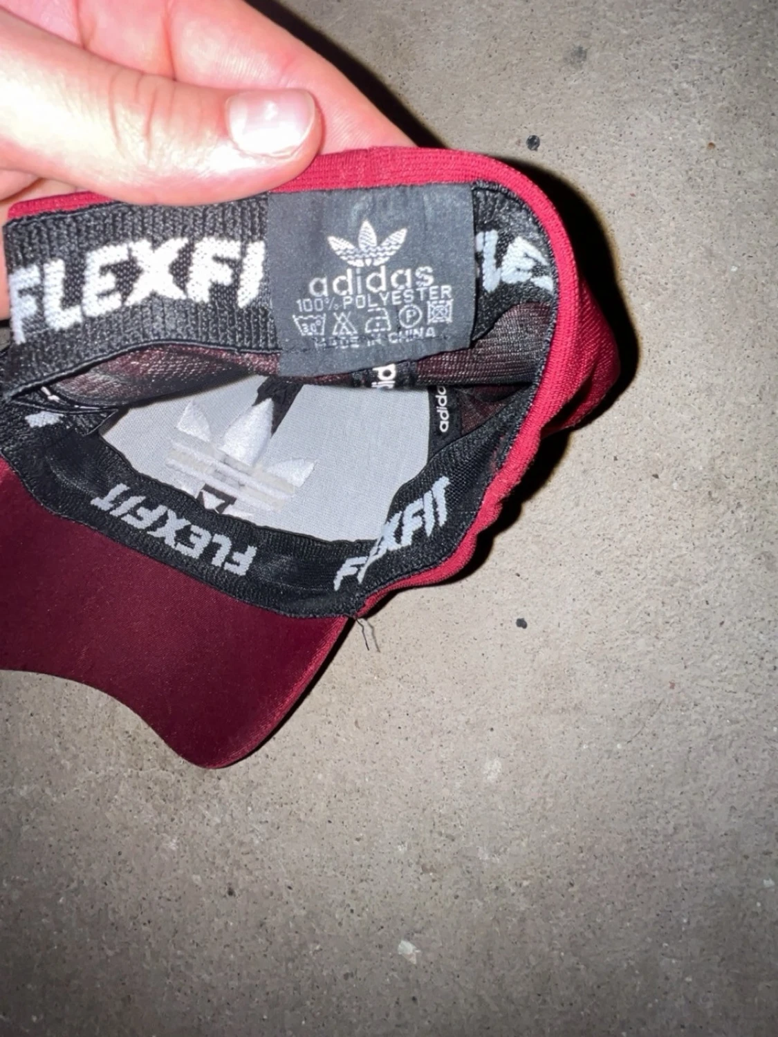 Röd Adidas Flexfit keps - 2