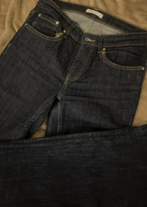 Flare lowwaist jeans Tall - Passar för mig som är 175cm