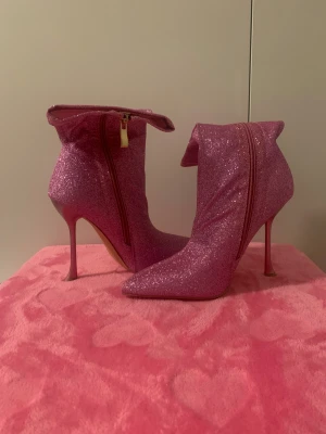 Klackskor - Nya och oanvända