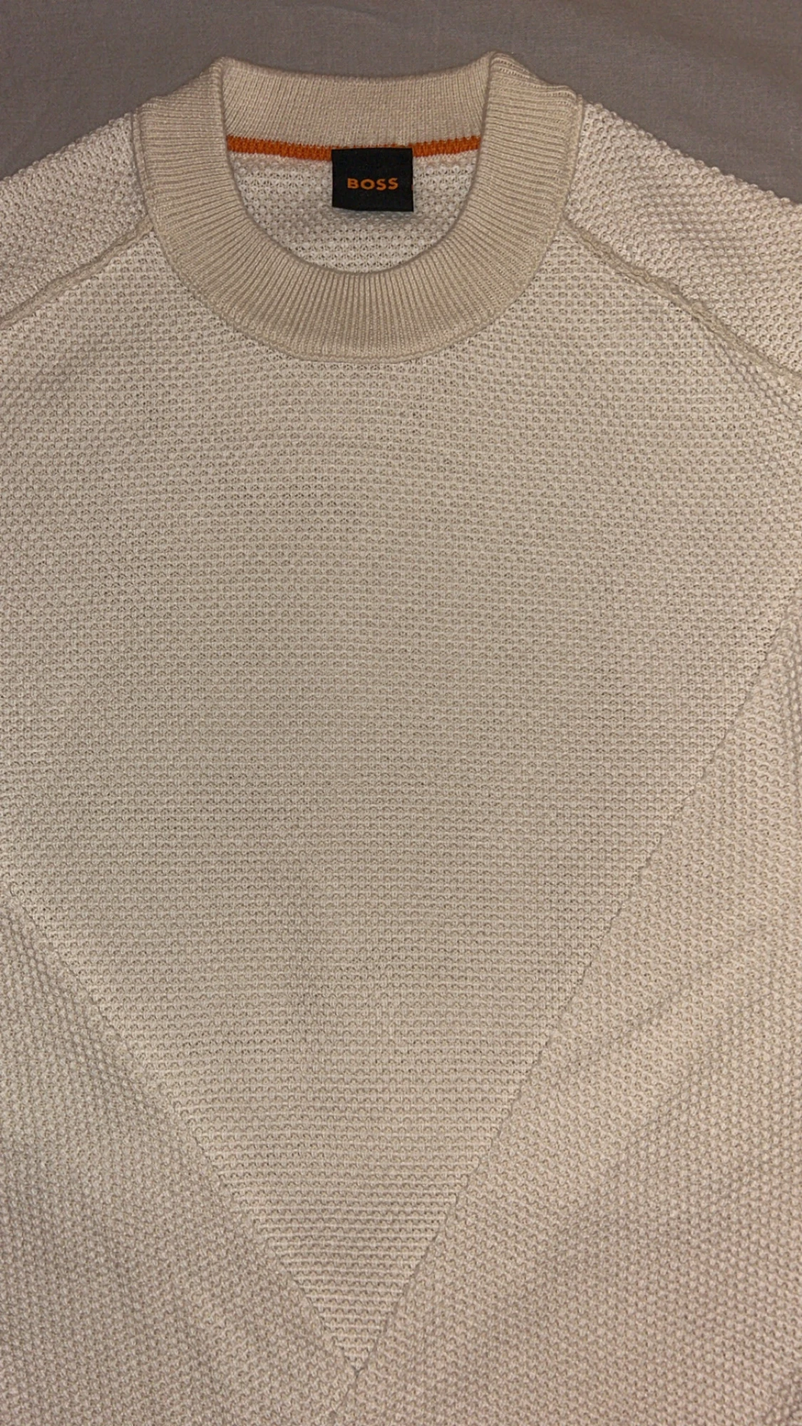 Beige stickad tröja från BOSS - 1