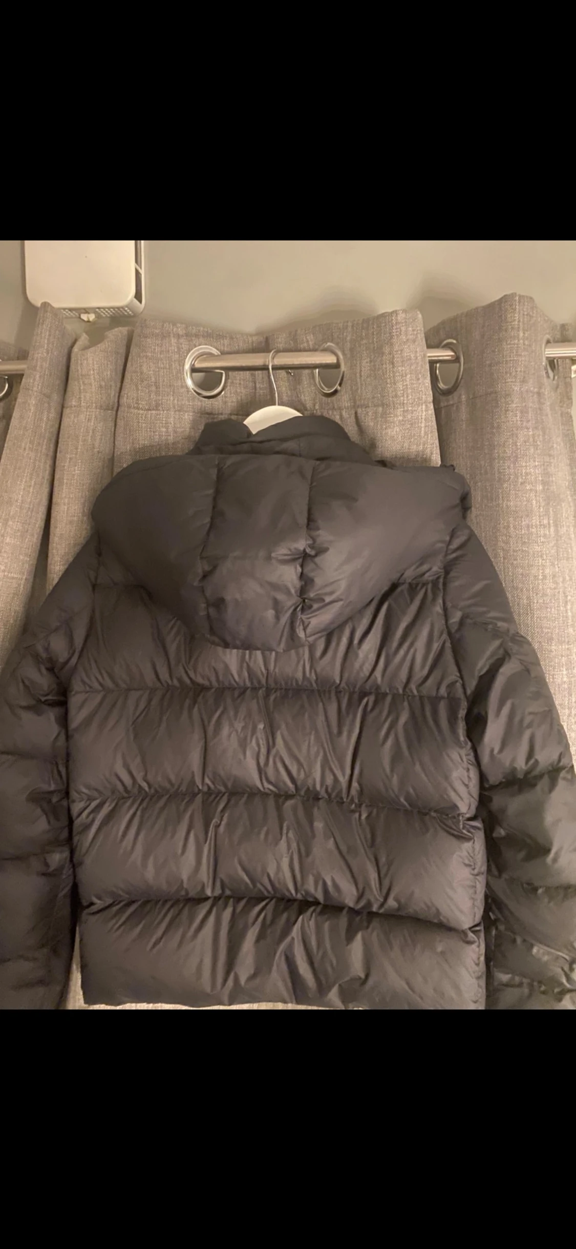 Svart vinterjacka från Calvin Klein - 1