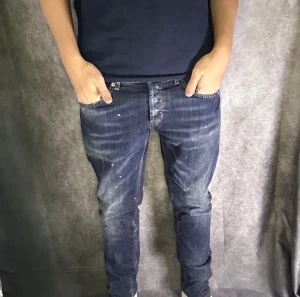 Dondup George Jeans - Säljer dessa Dondup jeansen i nyskick (10/10)! W32! Hör av dig vid eventuella funderingar!