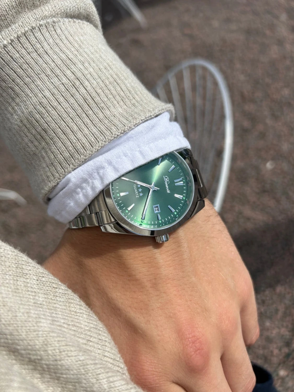 Grön klocka från Doventi med metallarmband - 2