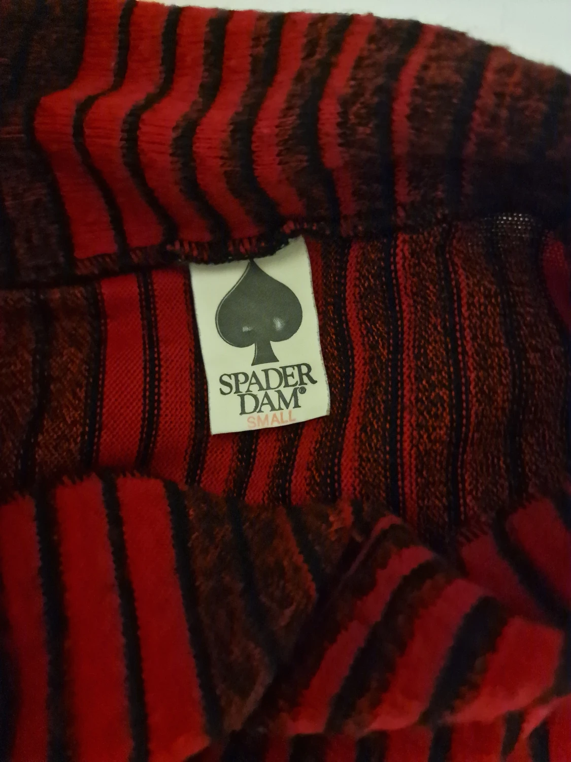 Randig röd polotröja  - 3