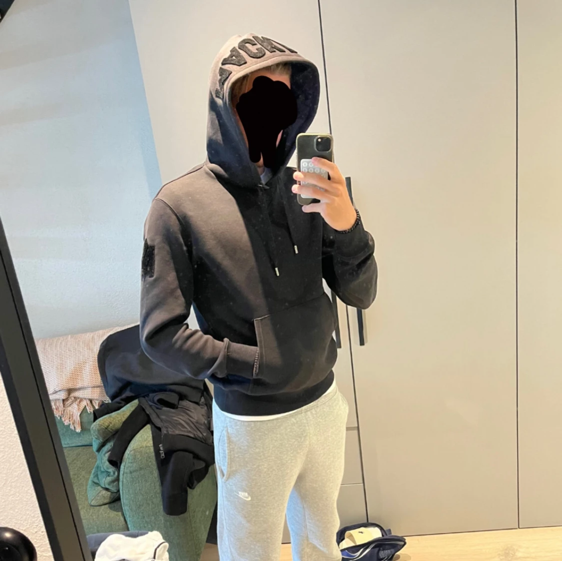 Svart hoodie från Mackage - 2