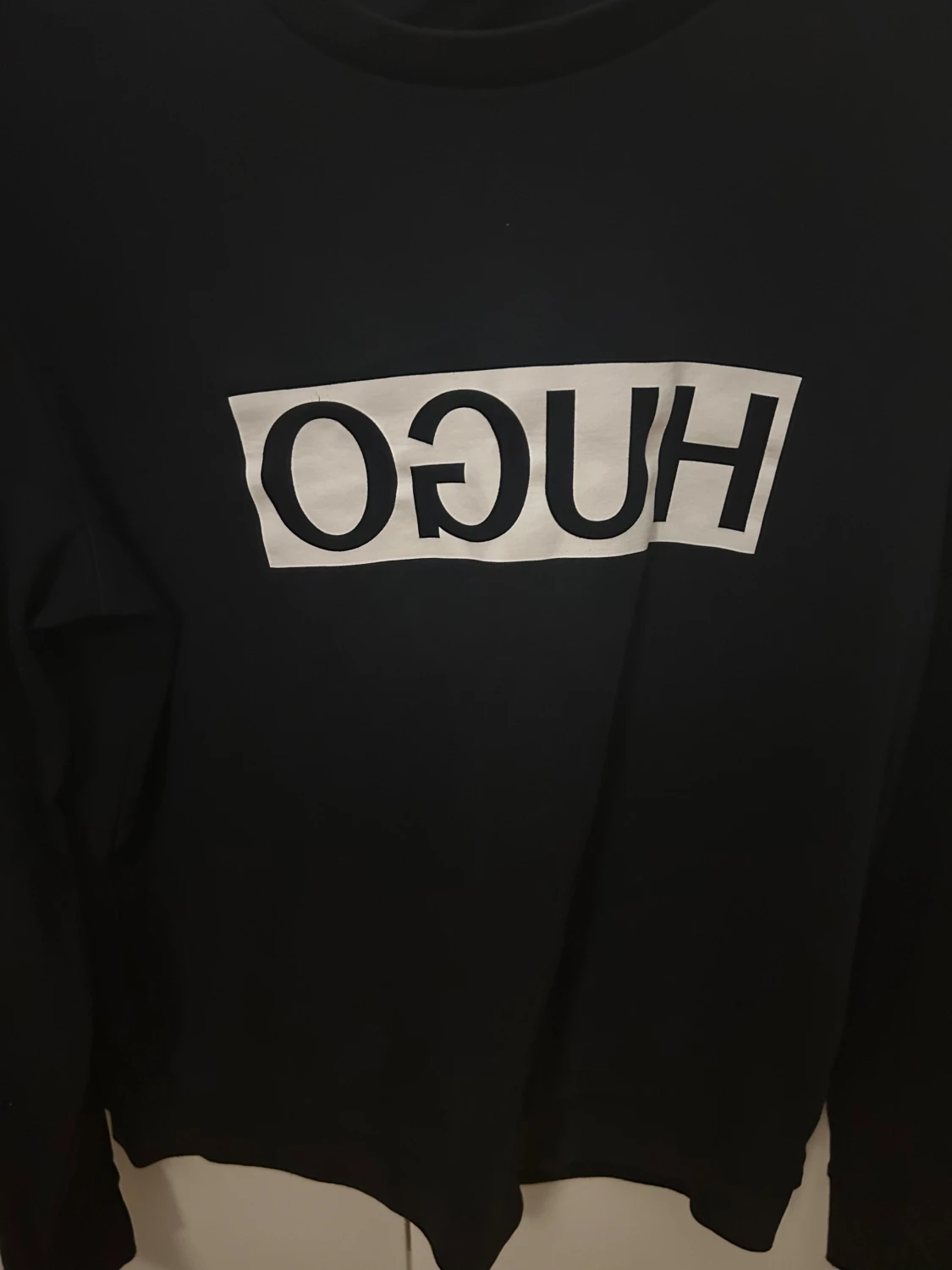 Svart långärmad tröja från Hugo - 1