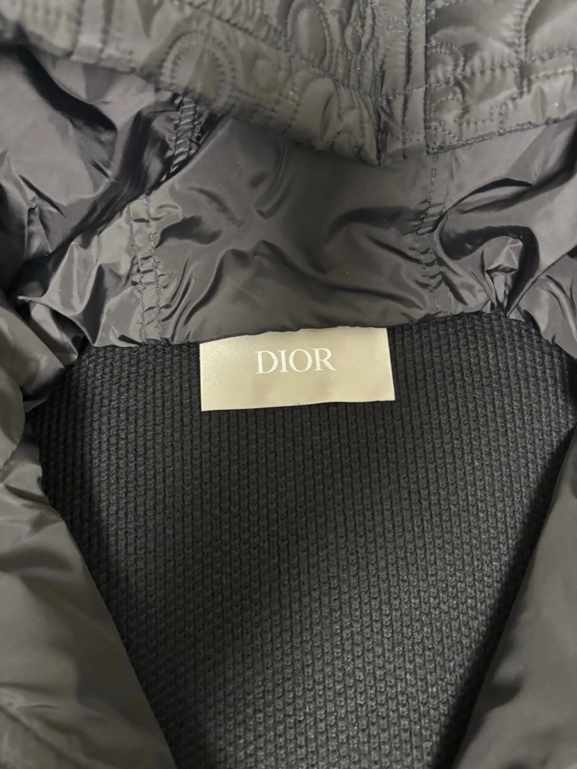 Svart hoodiejacka/cardigan från Dior - 2