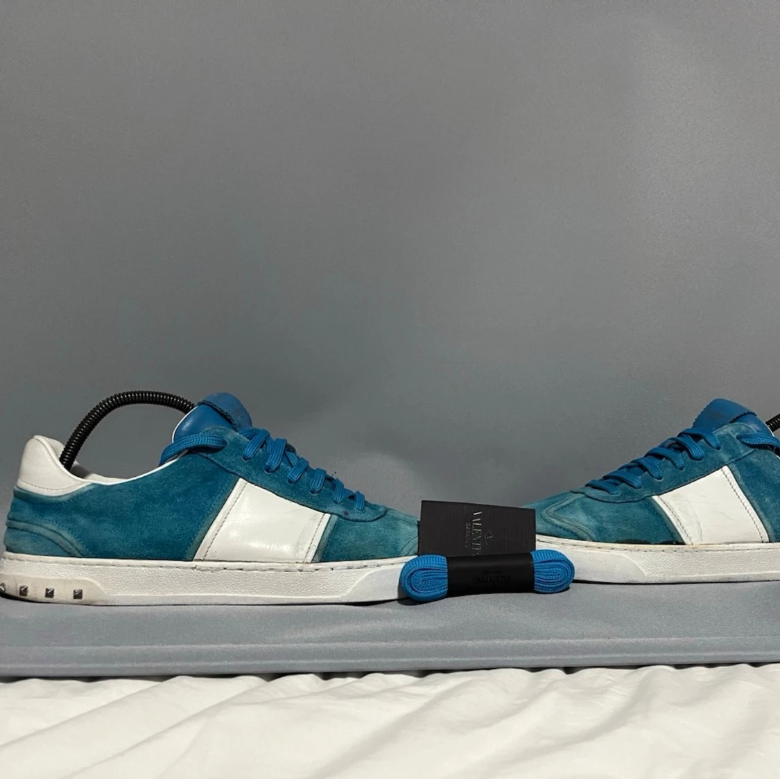 Valentino flycrews blå/vita sneakers - 1