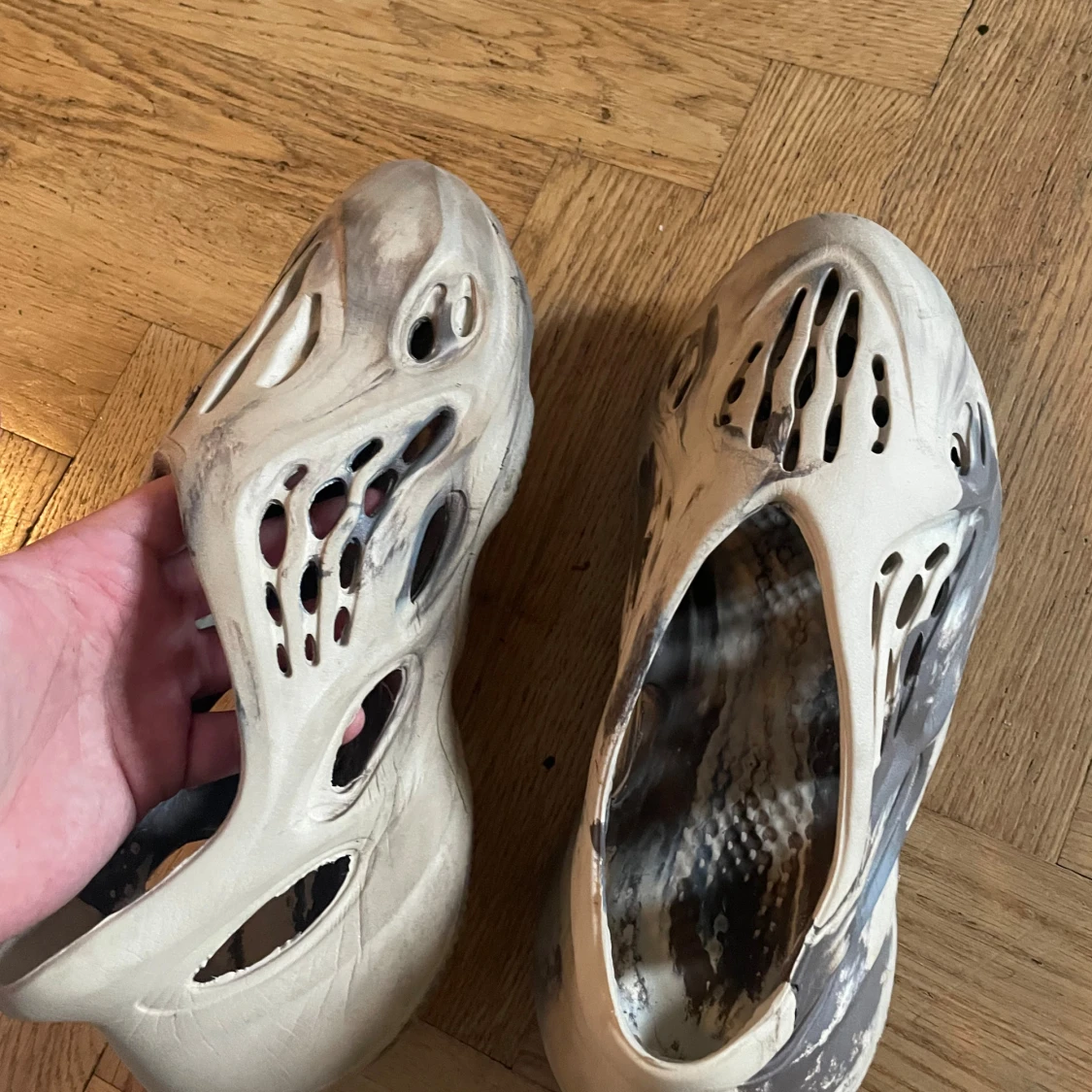 Adidas Yeezy Foam Runner sandfärgade - 2