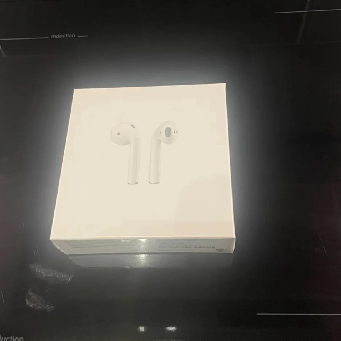 Apple AirPods (2nd generation)