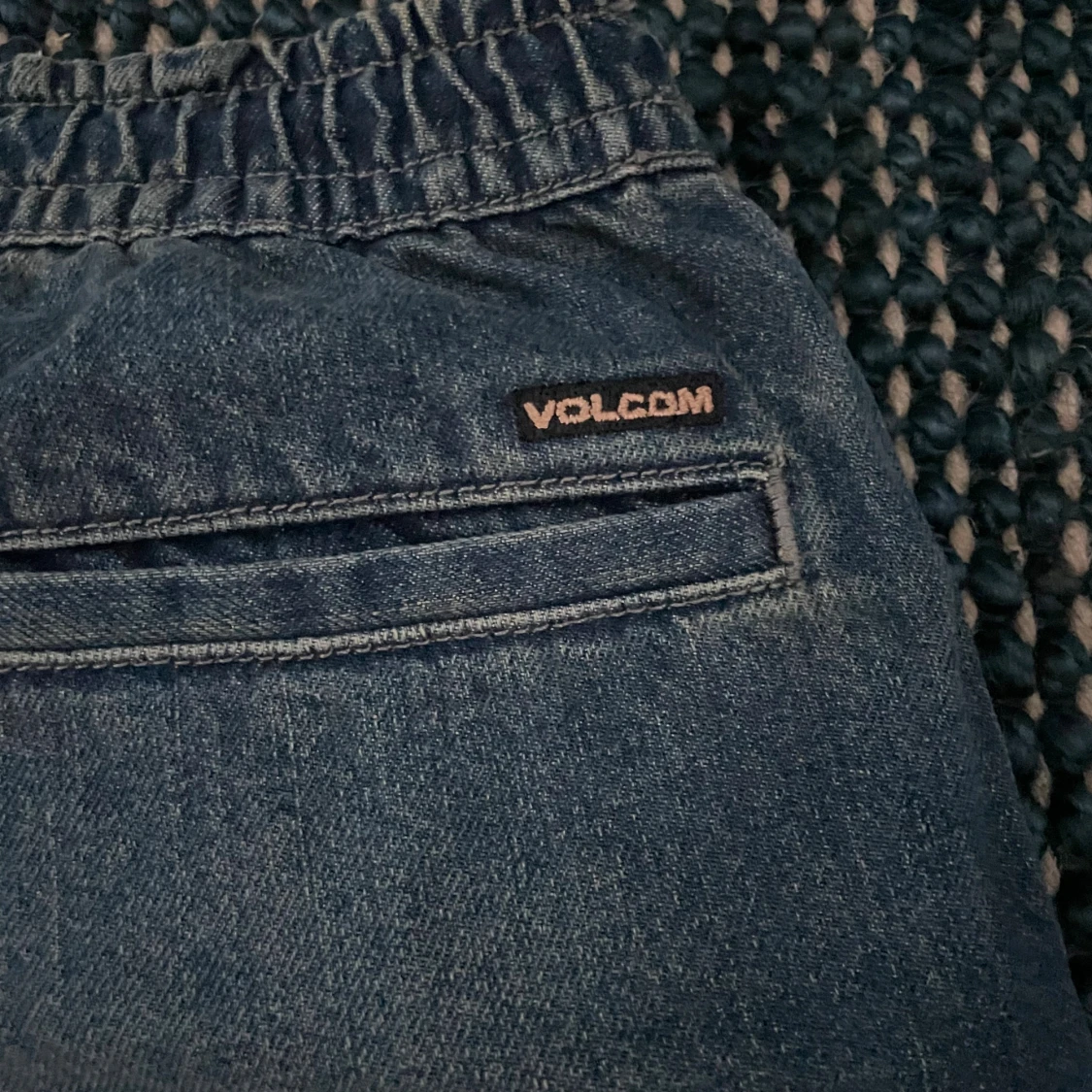 Blå loose jeans från Volcom - 3