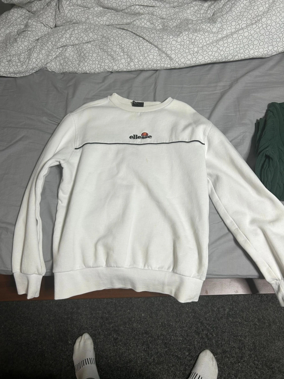 Vit sweatshirt från Ellesse, M