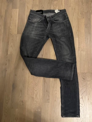 Dondup George  - Snygga dondup George!