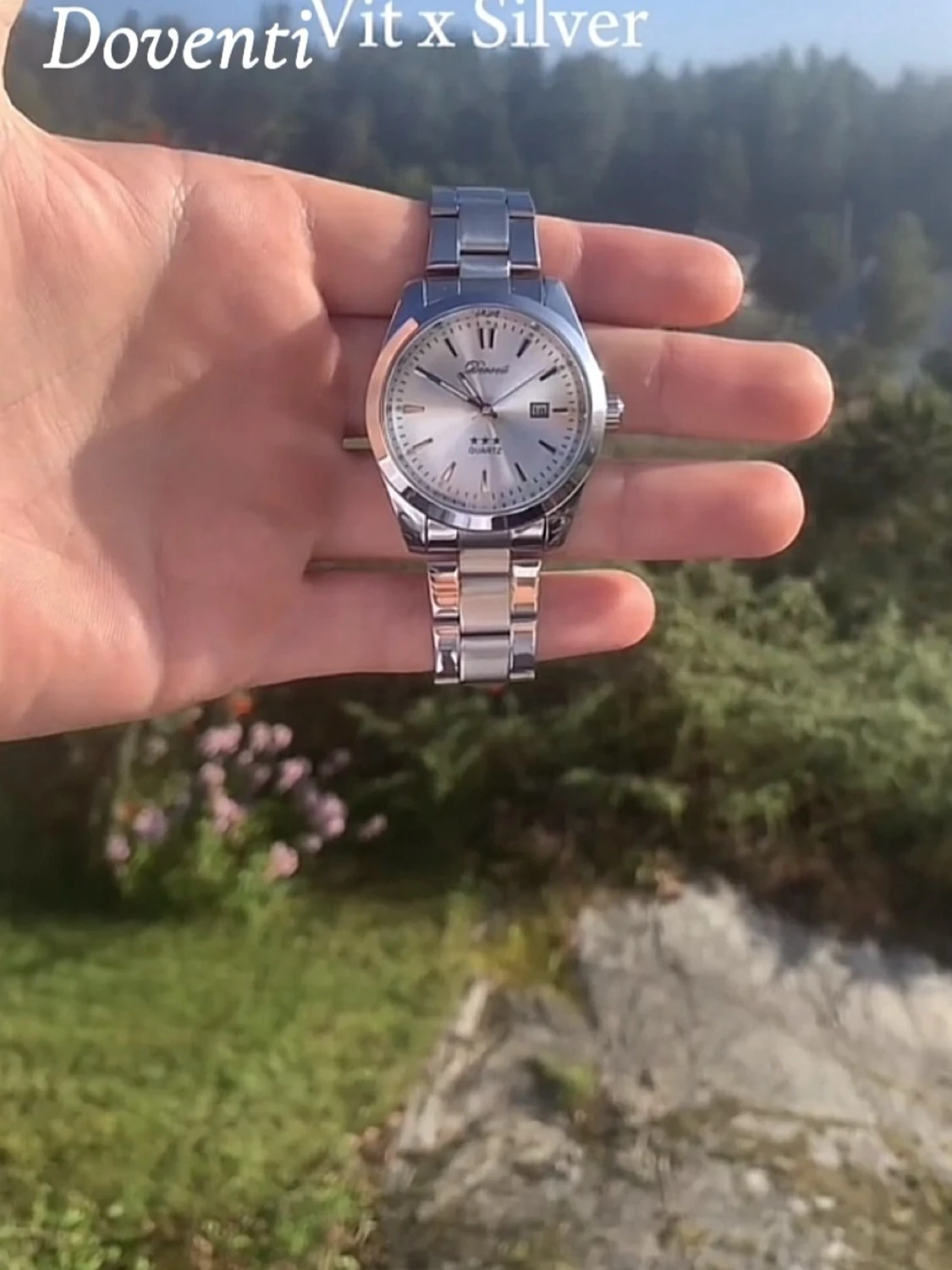 Silverfärgad klocka x Doventi  - 3