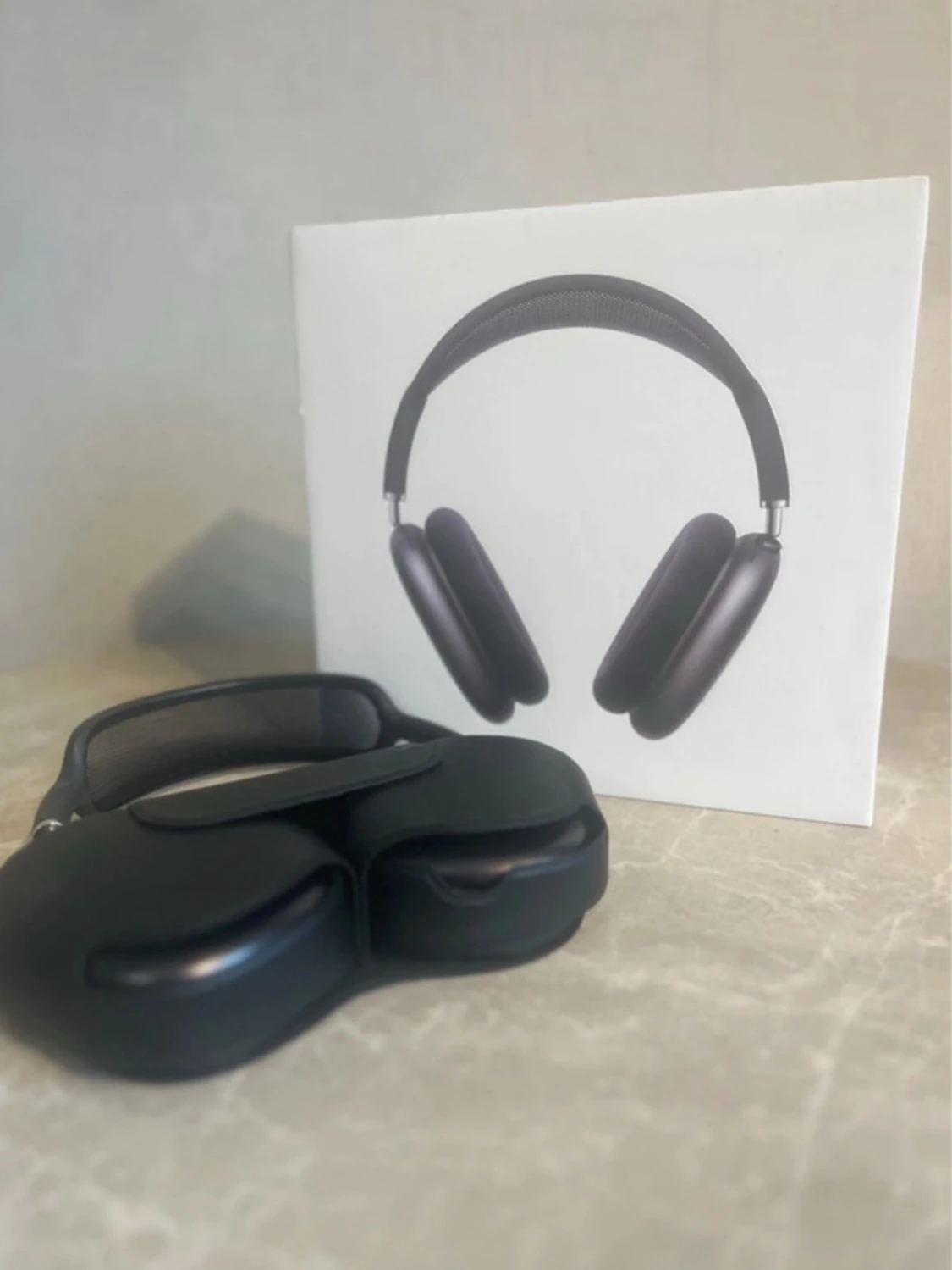 Apple AirPods Max – Svart