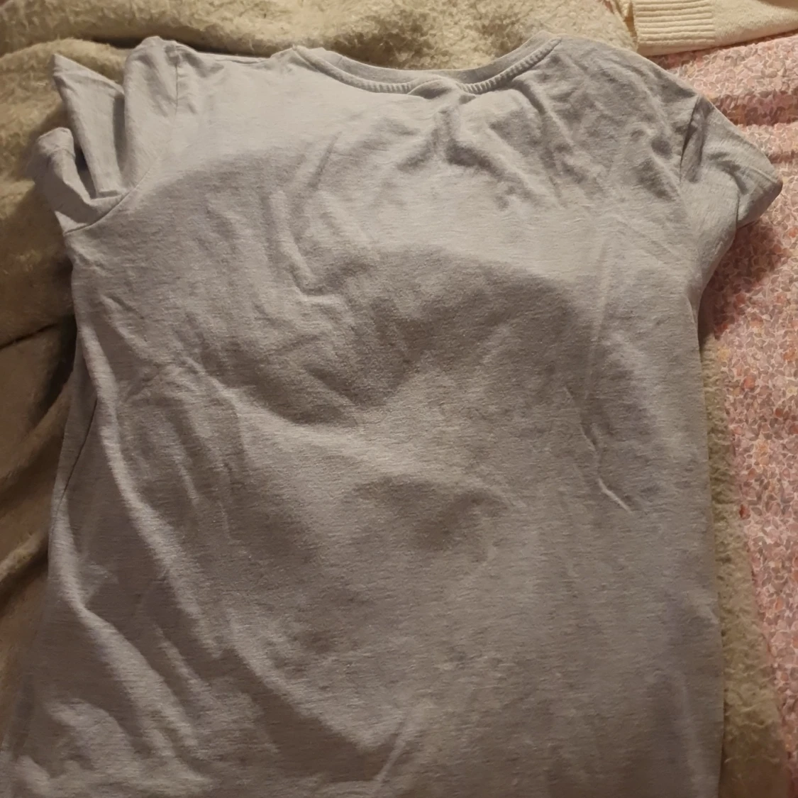 Grå Star Wars Mandalorian t-shirt - 1