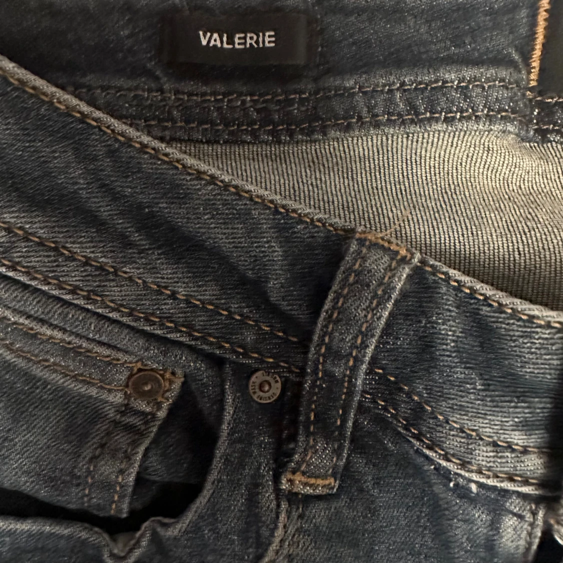 Mörkblå lowrise  bootcut jeans Valerie W24 L32 - 1