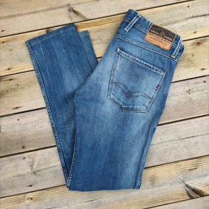 Replay Anbass  jeans  - Snygga Replay Anbass jeans | 31/34 passar även 31/32 | Mycket bra skick | Pris kan diskuteras 💰 