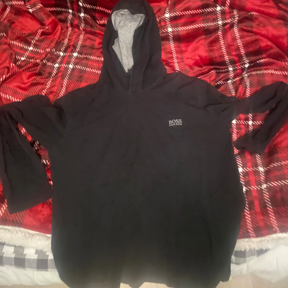 Svart hoodie från Hugo Boss