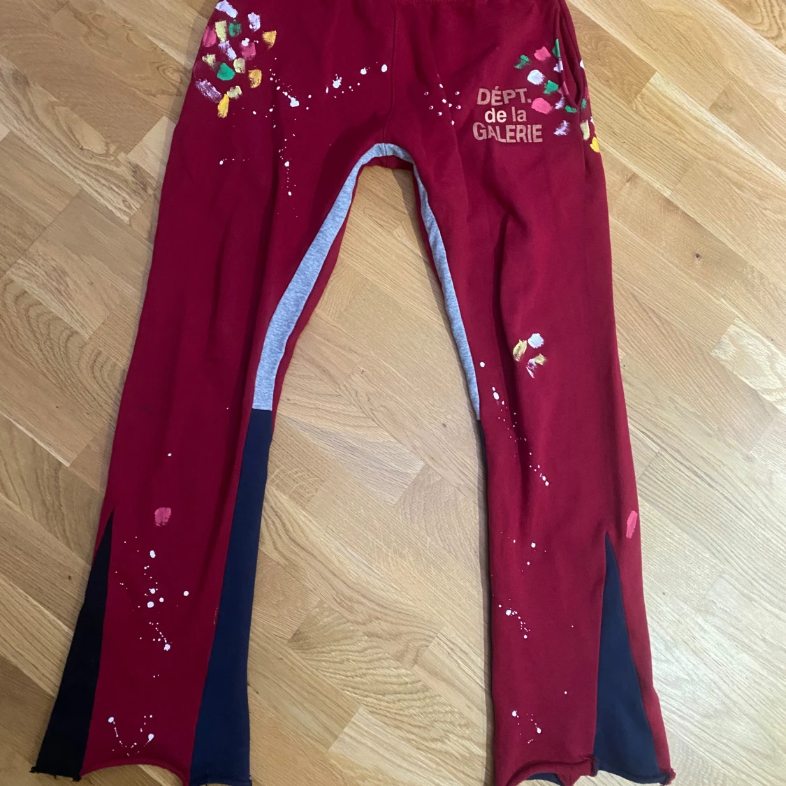 Röda Gallery Dept Byxor  - 1