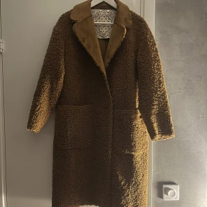 Kappa Scotch and soda - Vändbar kappa. Använd två gånger. Som ny! 