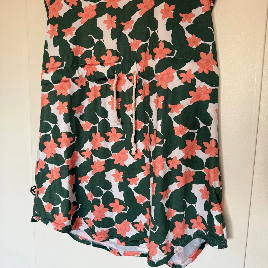 Blommig klänning - 3