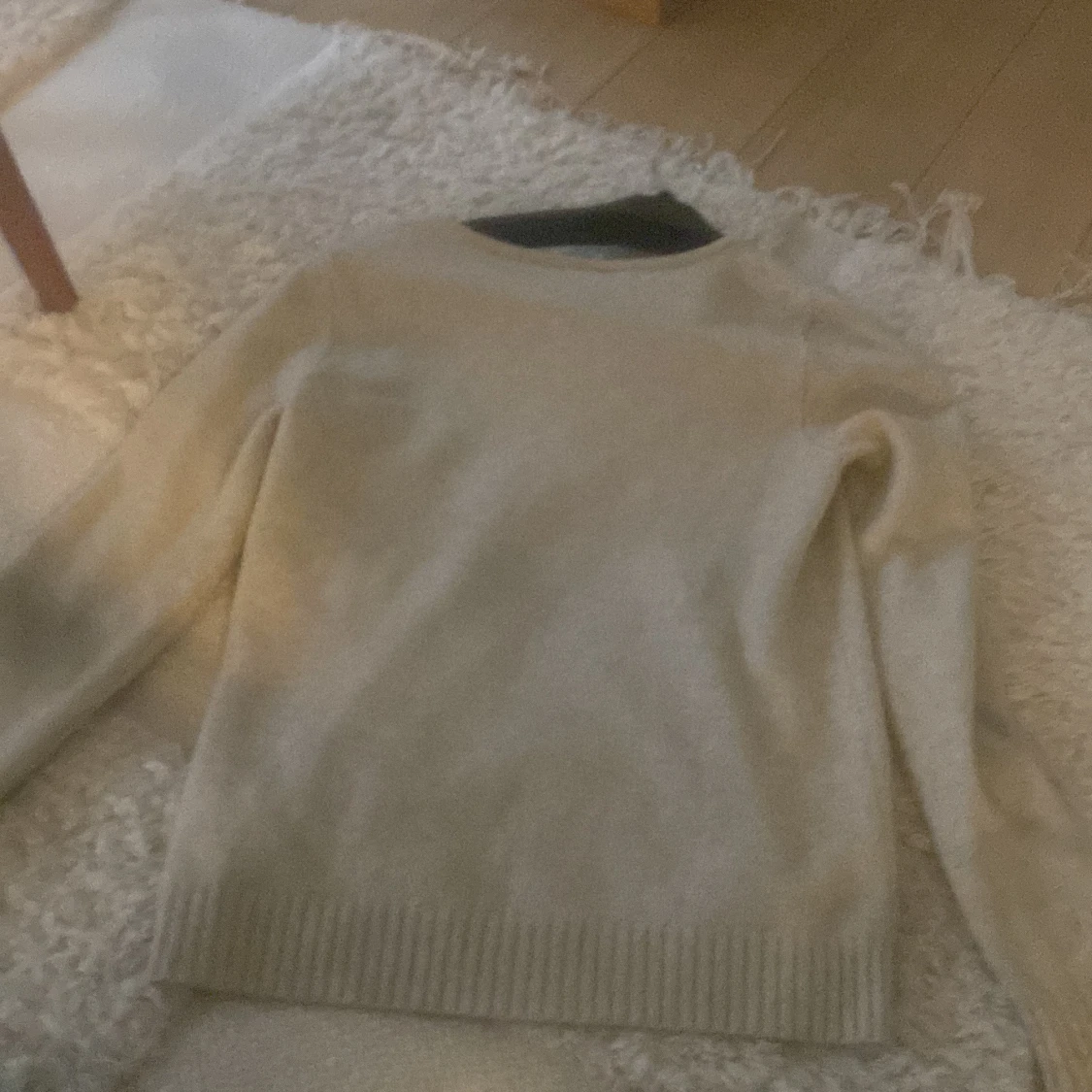 Beige stickad tröja från Vila - 1