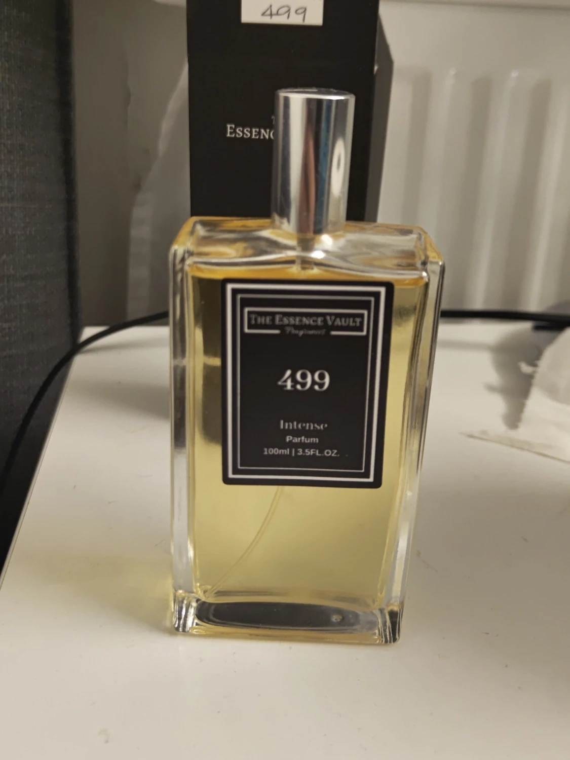 The Essence Vault 499 Parfum