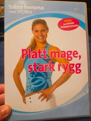 Platt mage, stark rygg (tränings-dvd) - Säljer denna tränings DVD och träningsguide  Inspelat :2006 