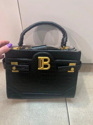 väskan  - Snygga väskan 