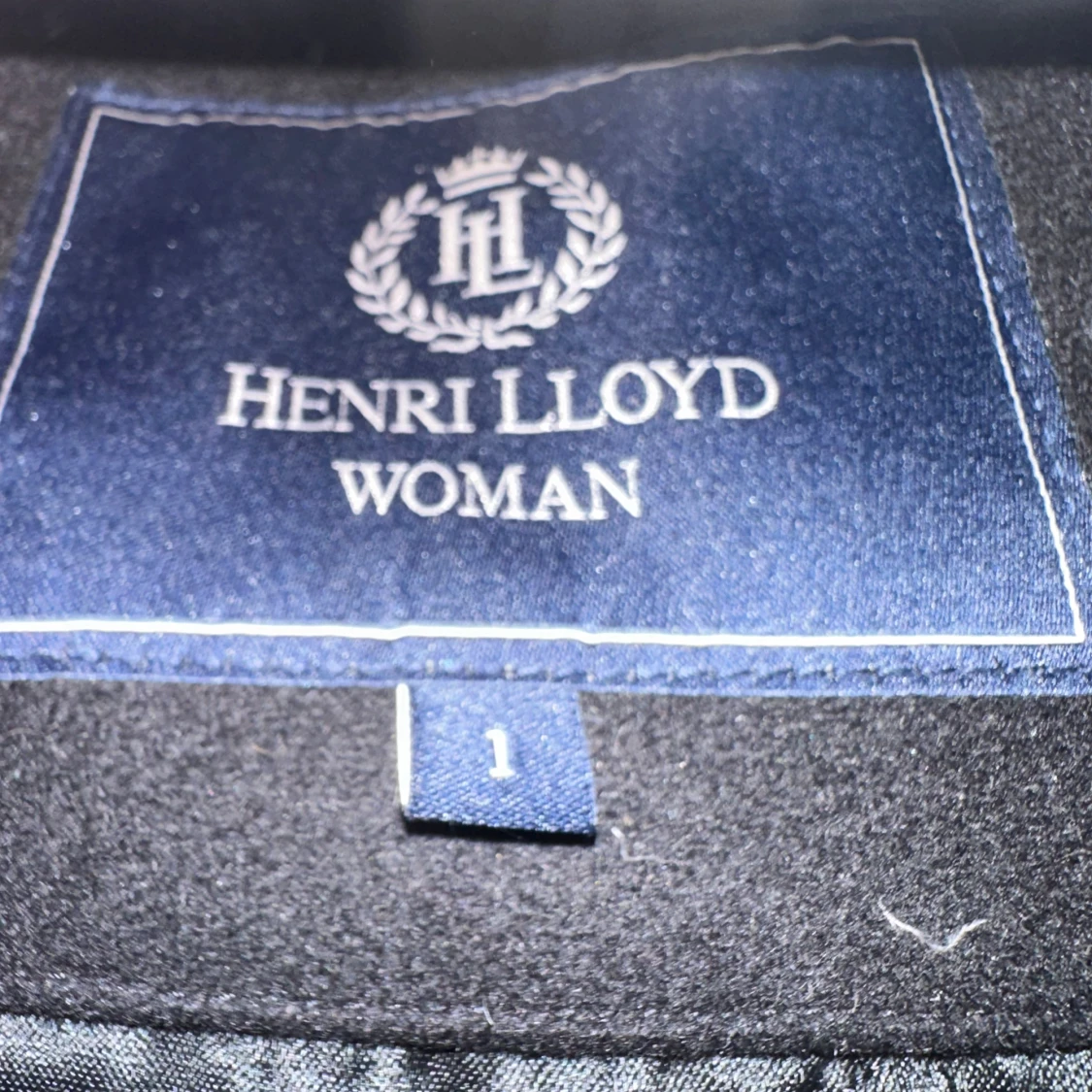 Svart skepparkavaj från Henri Lloyd - 2