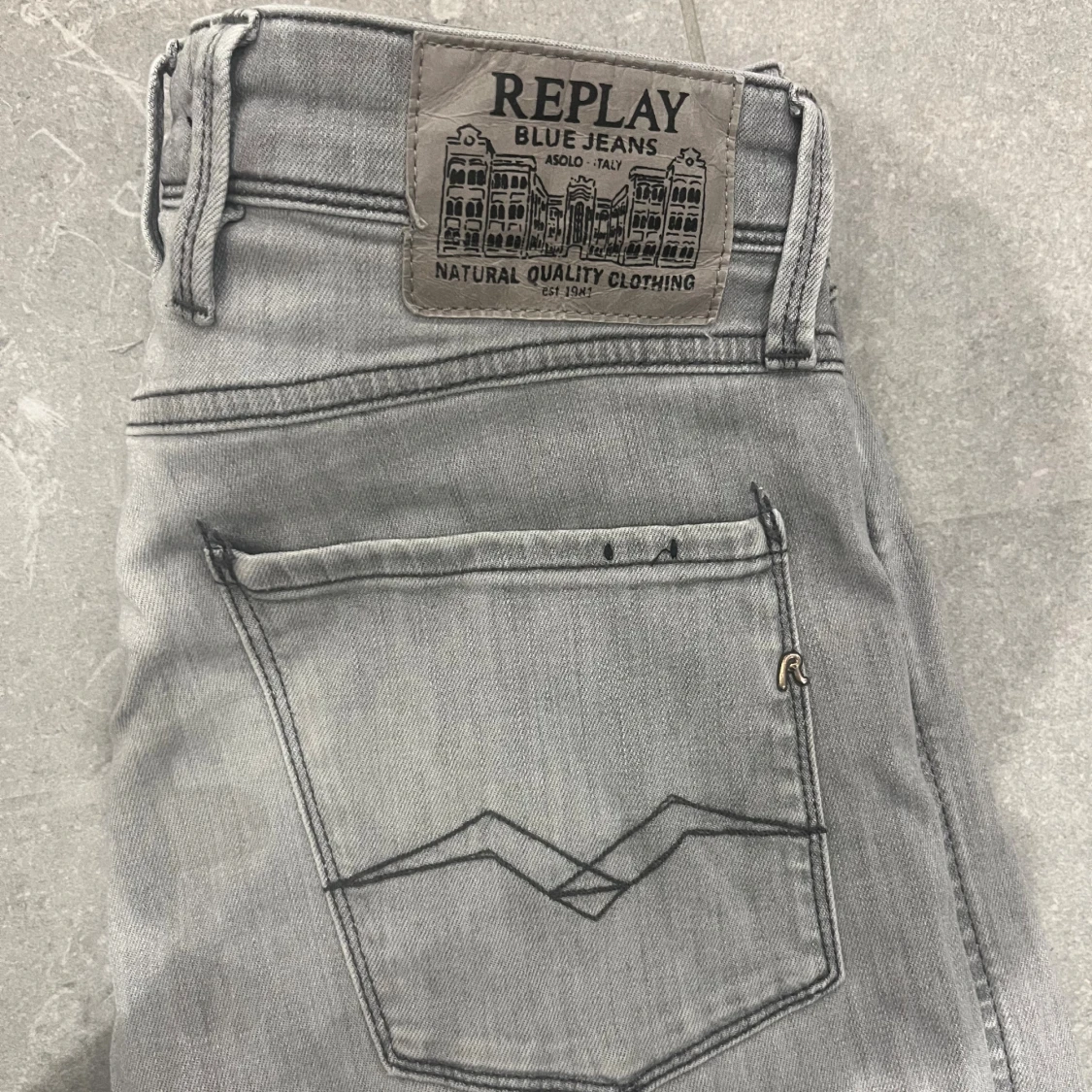 Replay Anbass ljusgrå slim jeans - 2