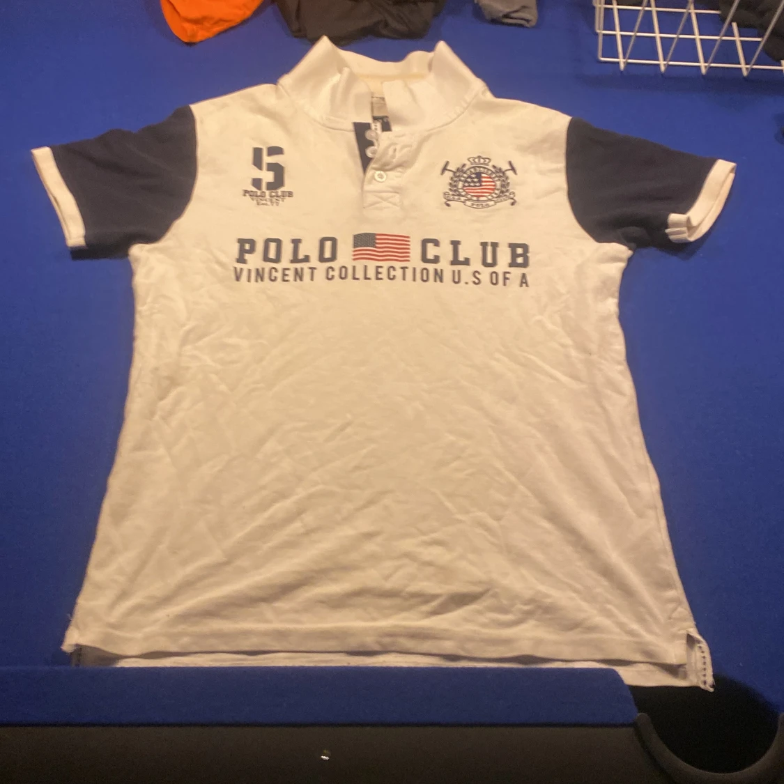 Vit Polo Club henley med tryck