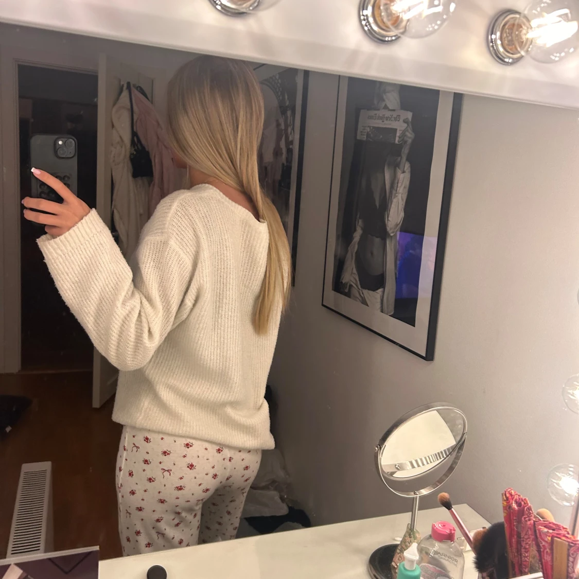 Vit stickad tröja  - 2