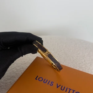 Armband LYX - @luxaryvault på instagram