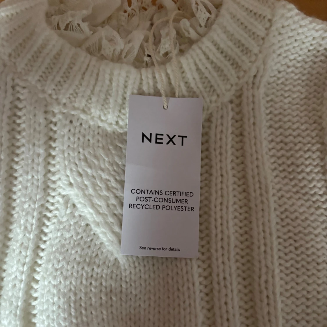 Helt ny tröja från Next - 2