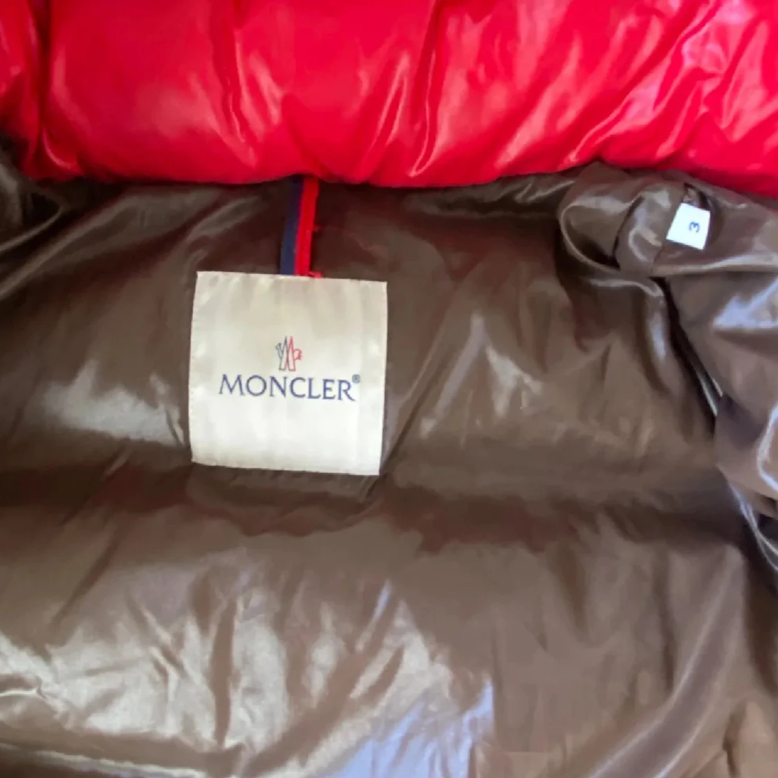 Röd Moncler Maya - 4