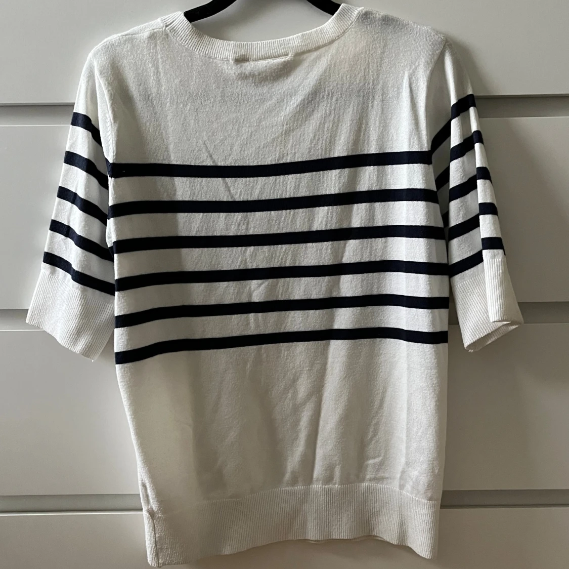 Randig vit tröja från Kappahl XS - 3