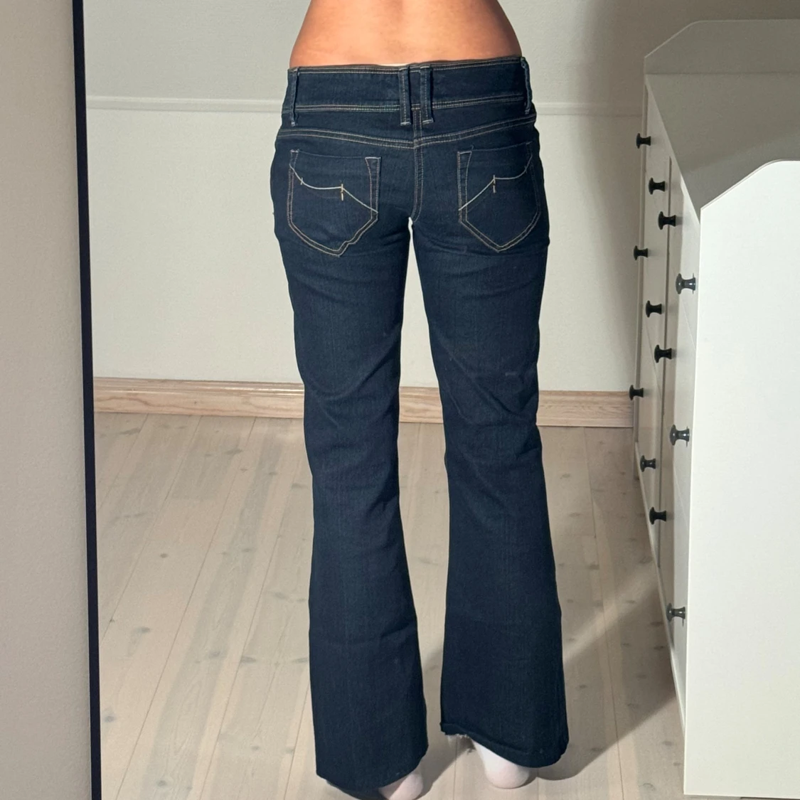 Lowrise bootcut jeans  - 2
