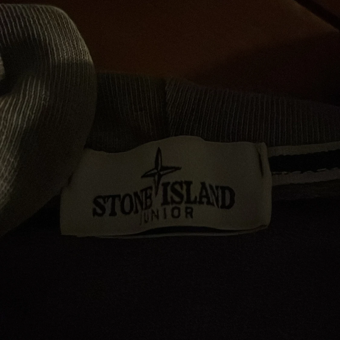 Grå hoodie från Stone Island Junior - 2